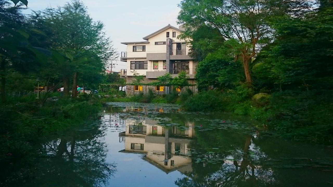 Yilan Stone House Homestay מראה חיצוני תמונה